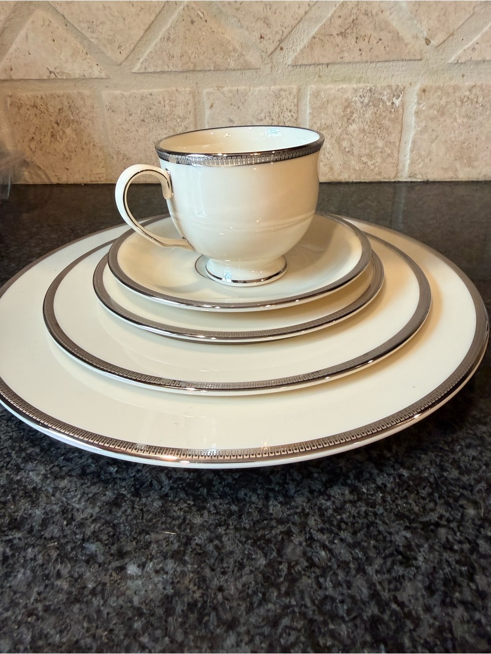 Lenox Tuxedo Platinum 5 Pc Setting